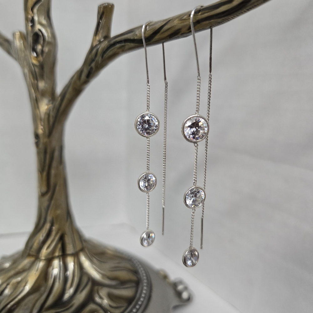 Leach & Garner Sterling Silver Graduated CZs Threader Earrings 3" Drop